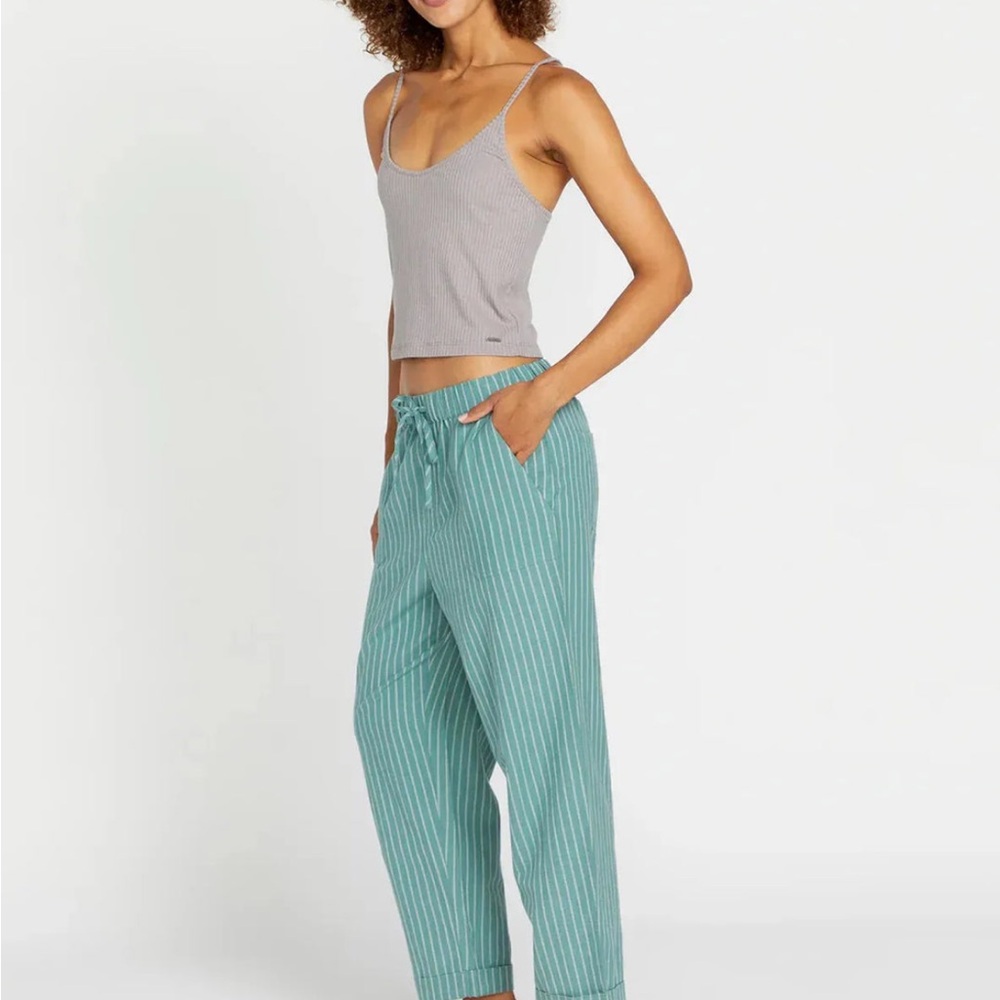 Volcom Sunday Strut Pant - Picture 2 of 7